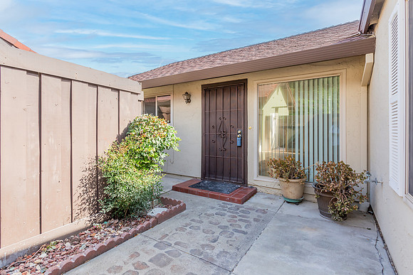 131 Fairoaks Drive_06