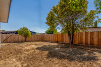 1207 E Tennessee St_07