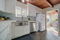 1048 Van Buren Street__19