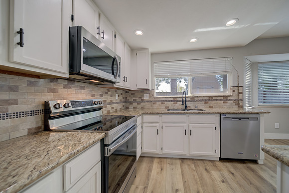 2415 Tea Court_127