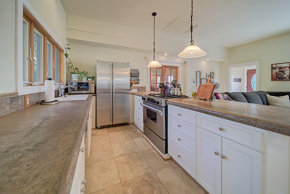 1126 Rimrock Dr_115