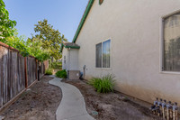 3543 Oak Shores Drive_04