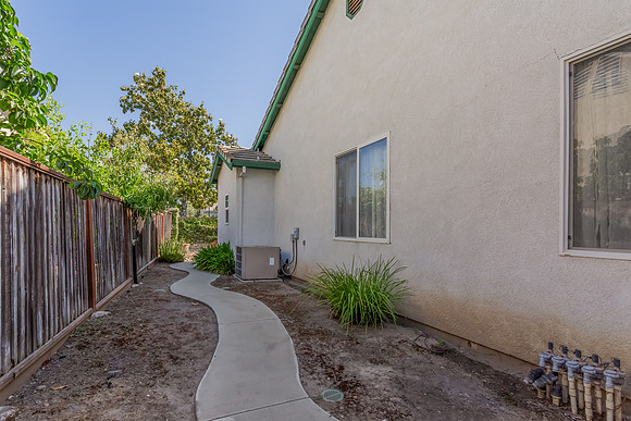 3543 Oak Shores Drive_04