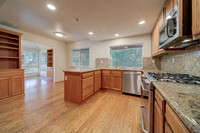 16 Knoll Drive_15