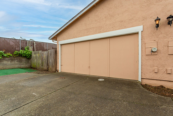 47 Parrott St_105