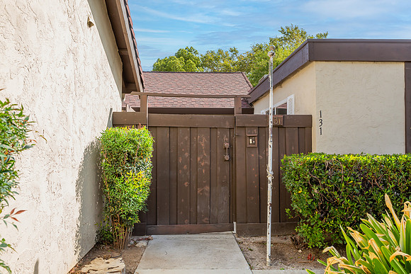 131 Fairoaks Drive_04