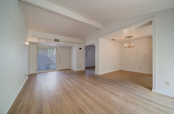 131 Fairoaks Drive_114