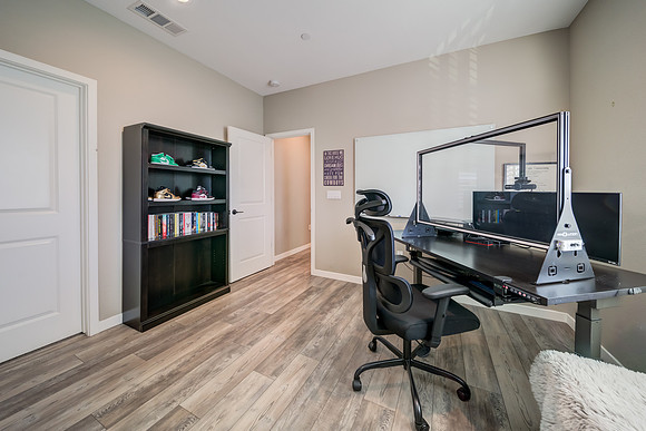 1344 Jamboree Drive_44