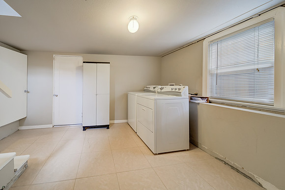 215 Fairmont Ave_138