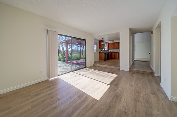 429 Knightsbridge Way_127