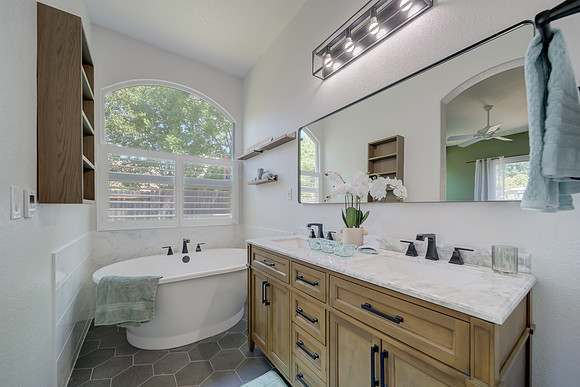 2205 Misty Hollow Dr_120