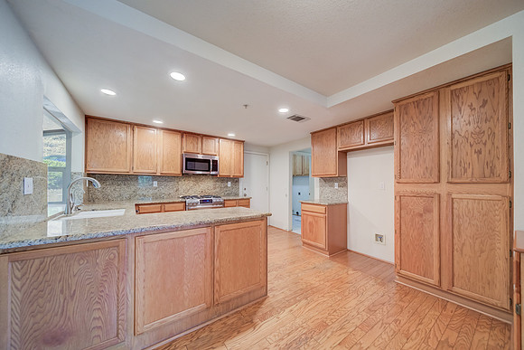 16 Knoll Drive_12