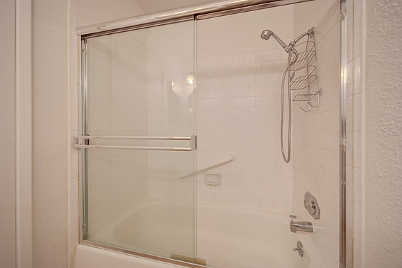 131 Fairoaks Drive_128
