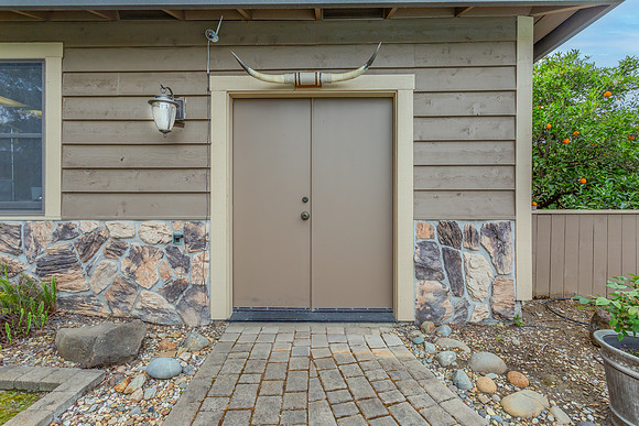 196 Auburn Way_55