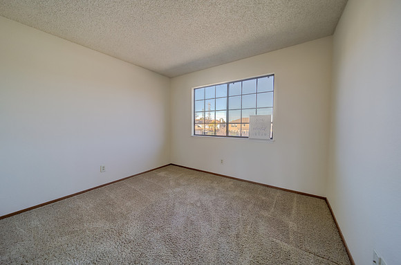 429 Knightsbridge Way_135
