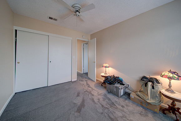 160 Bristol Dr_45
