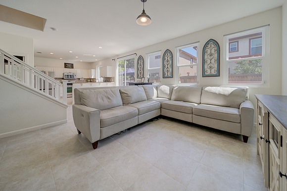 578 Tawny Lake Place_30