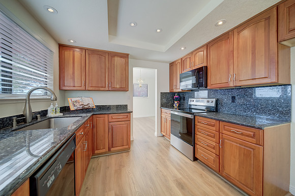 429 Knightsbridge Way_123