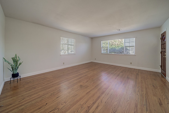 2100 San Gabriel Street_121