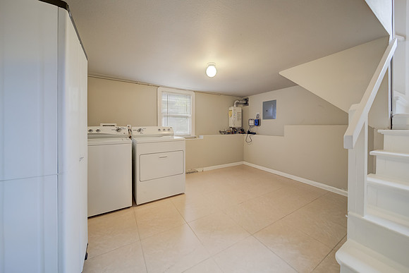 215 Fairmont Ave_137
