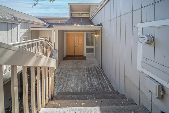 16 Knoll Drive_02