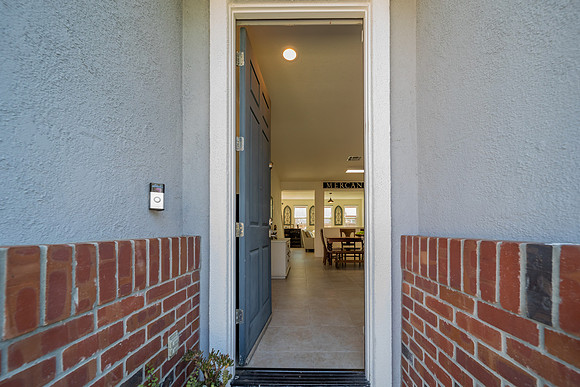 578 Tawny Lake Place_24