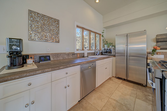 1126 Rimrock Dr_116