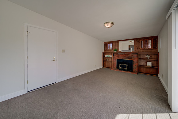 2100 San Gabriel Street_128