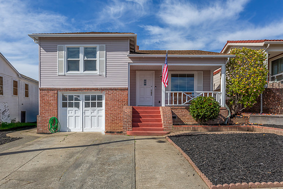 161 Edgemont Ave_101