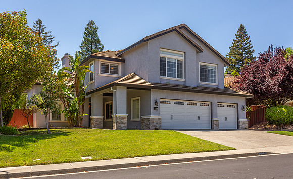 612 Hillcrest Circle_03