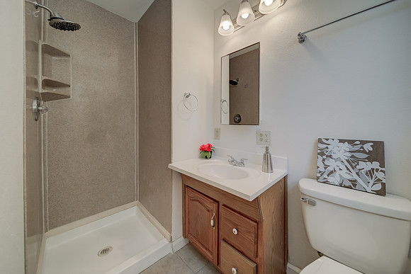 2100 San Gabriel Street_37