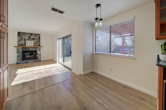 429 Knightsbridge Way_124