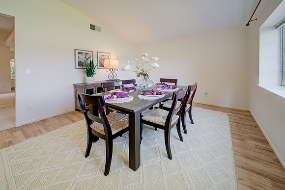 910 Southdown Court_18