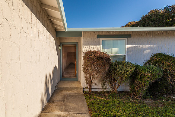 5056 Silverado Drive_08
