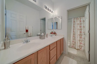 2170 Bradburn Dr_145