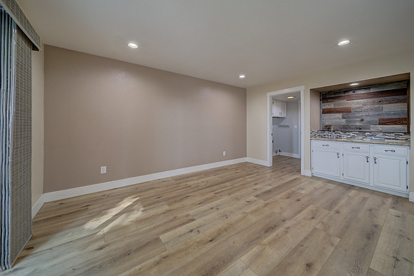 2415 Tea Court_33