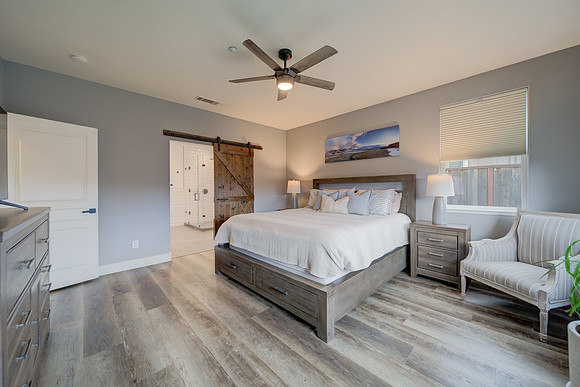 3982 Lucero Street_47