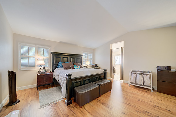4239 Brudenell Drive_,36