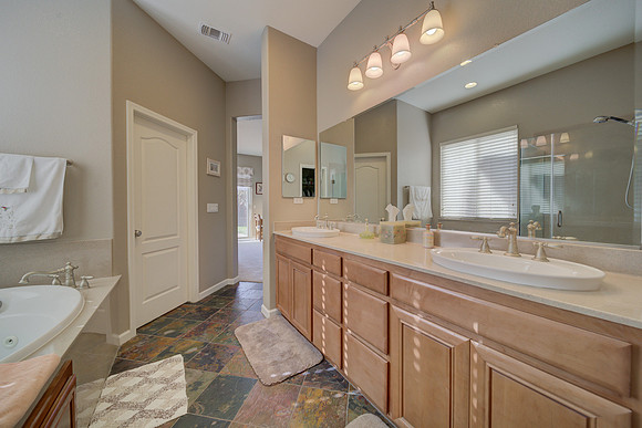 920 Antiquity Dr_57