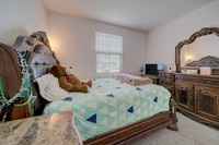 1500 Sword Street_17