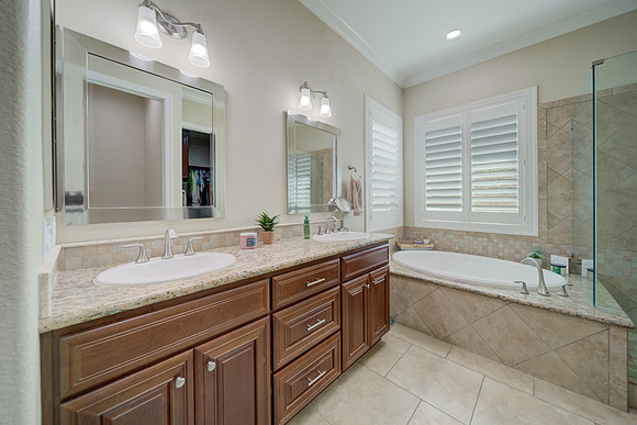 7490 English Hills Road_45
