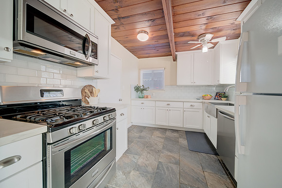 1048 Van Buren Street__18