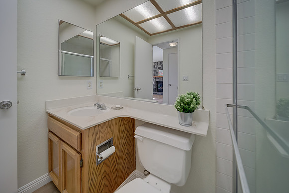 429 Knightsbridge Way_130