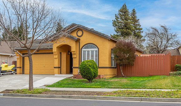 4752 Canyon Hills Dr_02