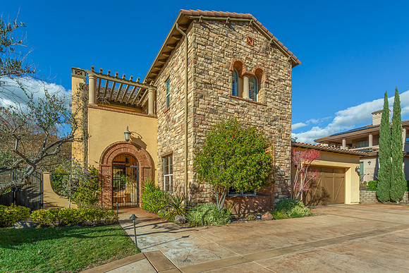 5319 Bayridge Court_005