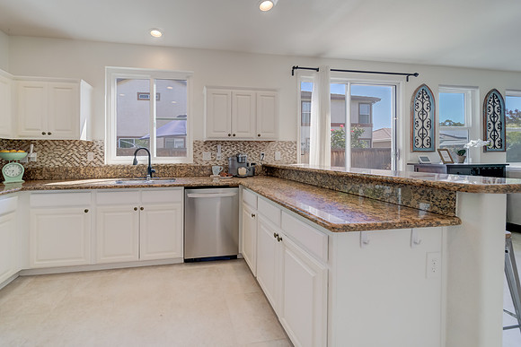 578 Tawny Lake Place_36