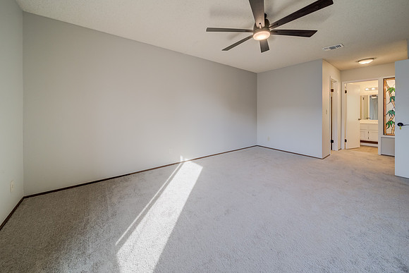 2827 Sunburst Drive-B_13