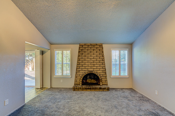 5056 Silverado Drive_21