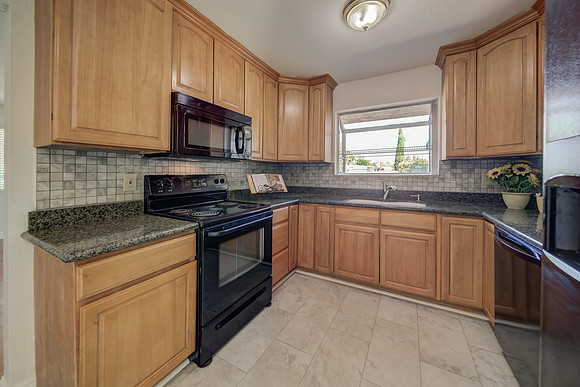2100 San Gabriel Street_23