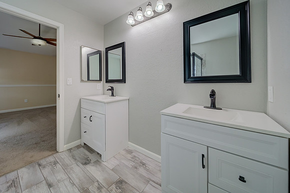 2415 Tea Court_51